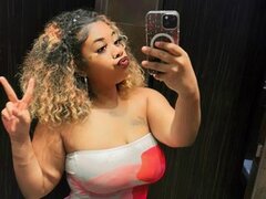 KittyBanksXO